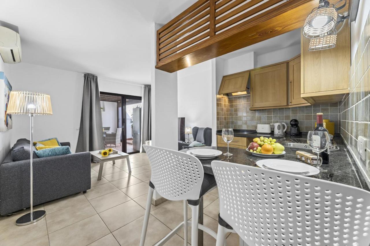 Hola Arnage Pool View Apartment Puerto del Carmen  Exterior photo